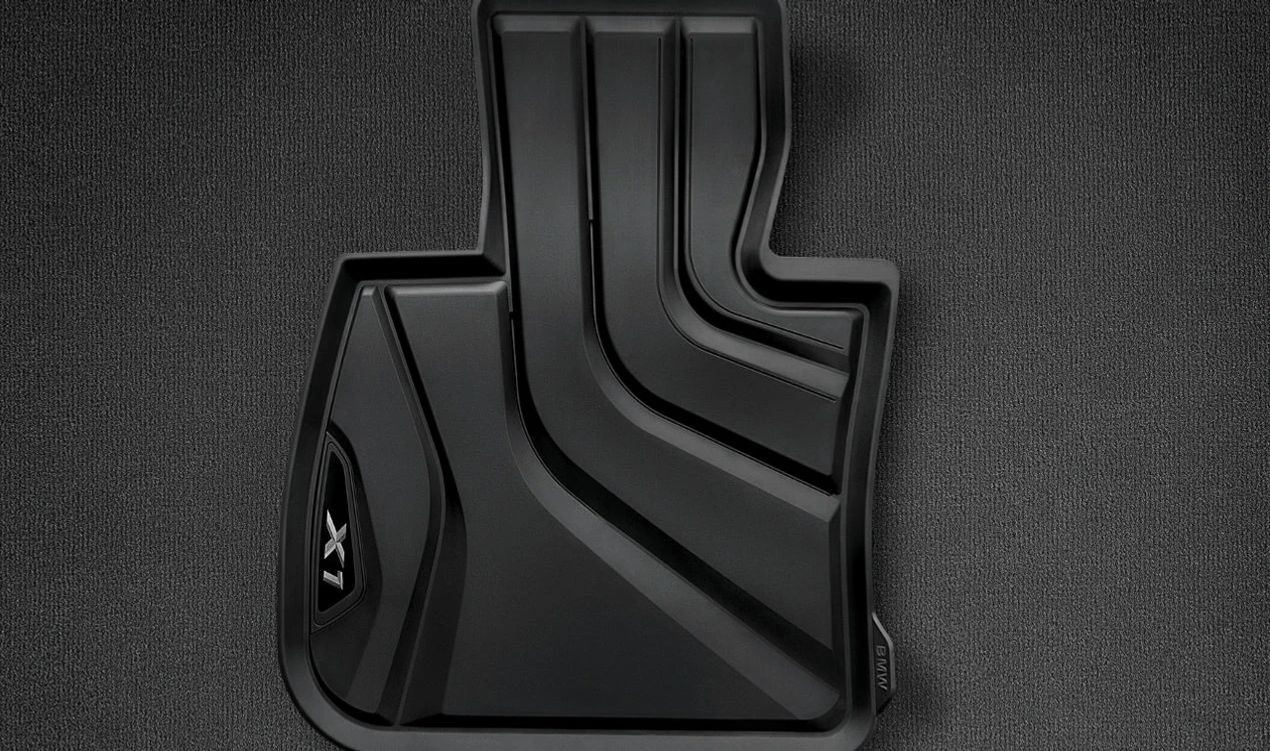 Alfombrillas delanteras todo tiempo OEM 51472365853 para BMW X1 F48, X1 F48 LCI. Original BMW.