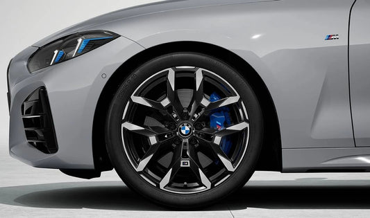 Llanta de aleación original BMW M Doble Radio 995 de 19” (8Jx19 ET27) para BMW Serie 2 G42, Serie 3 G20N/G21N y Serie 4 G22N/G23N. Color bicolor Jet Black brillante. OEM 36115A576C4. Original BMW.