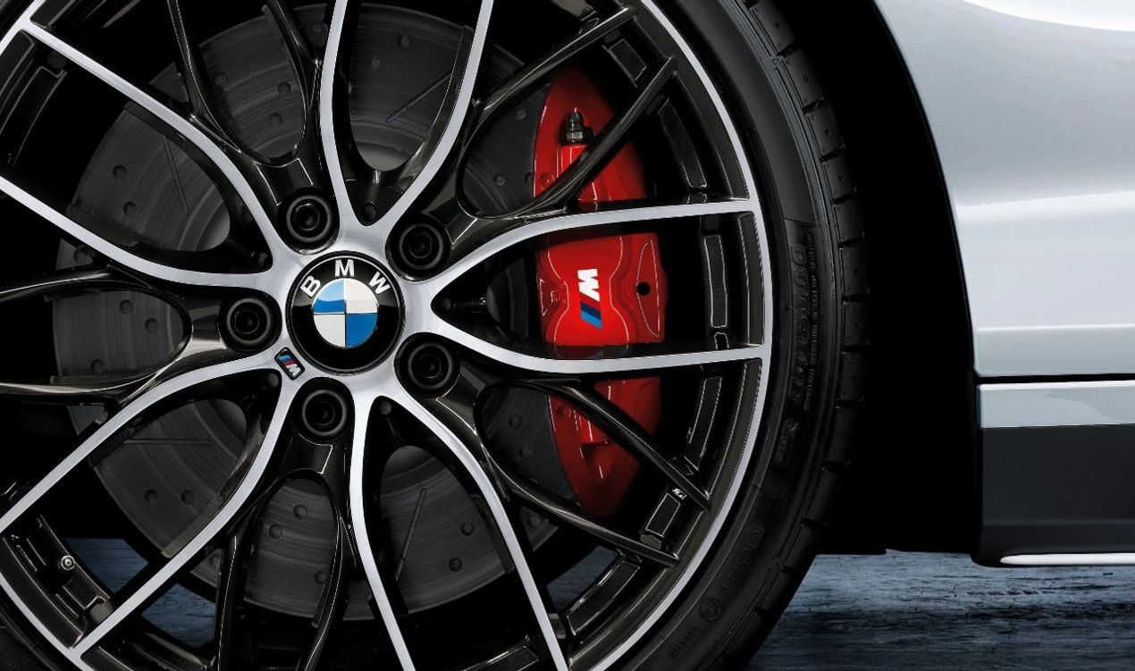 PERSEZIONE M FRENO SPORT ME PERSONAMENTO 17 "per la Serie BMW F: F20, F21, F22, F23, F30, F31, F32, F36. BMW originale BMW.