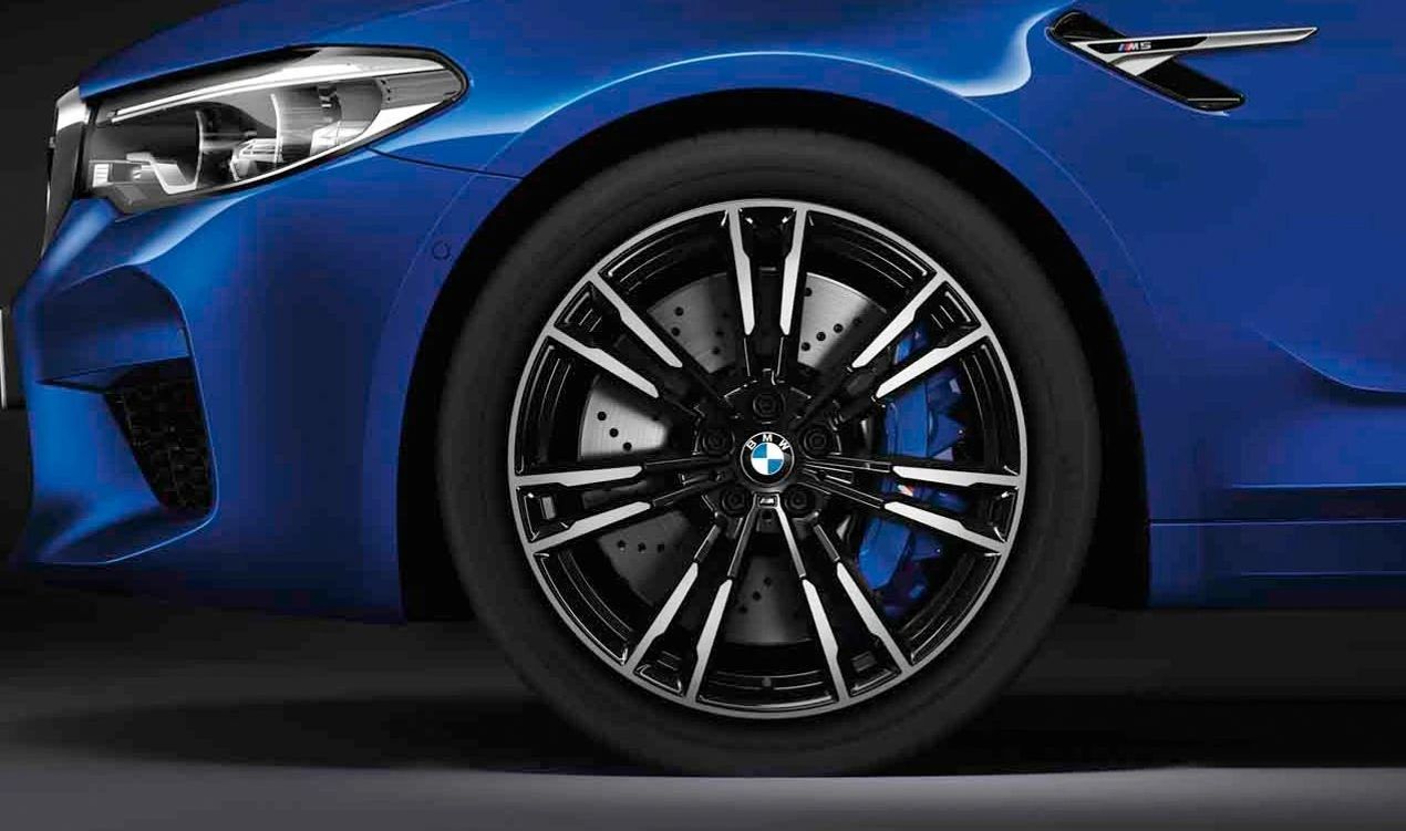 Llantas de aleación M Doble Radio 706 OEM 36117857077 para BMW F90 y F90N. Acabado bicolor negro brillante glanzgedreht 20". Original BMW.