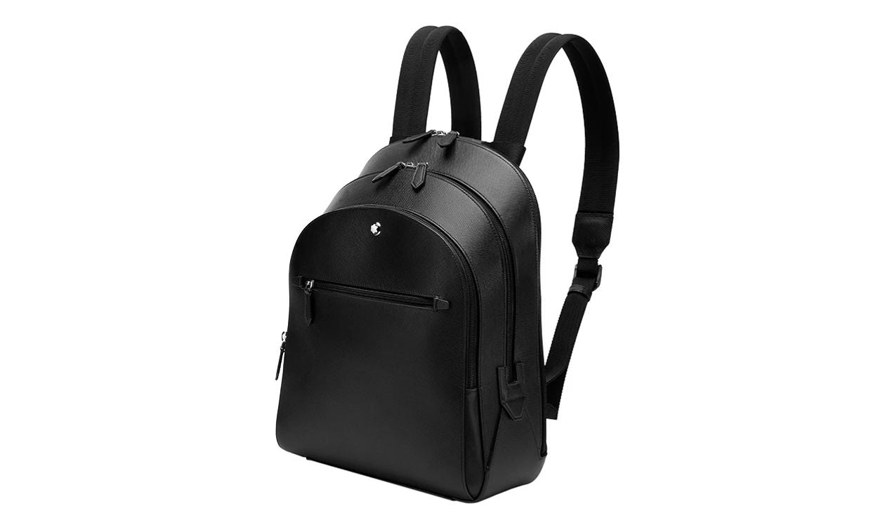 Mochila Montblanc de piel original para BMW OEM 80225A8F292. Compatible con todos los modelos BMW: Serie 1 (F20), Serie 3 (F30, G20), Serie 5, X1, X3, X5, etc. Ideal para documentos y portátil. Original BMW.