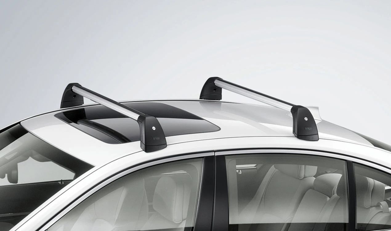 OEM roof bars 82712150092 for BMW F10 and F10N. Compatible with holders, carriers and chests. Anti -theft system included. Original BMW.