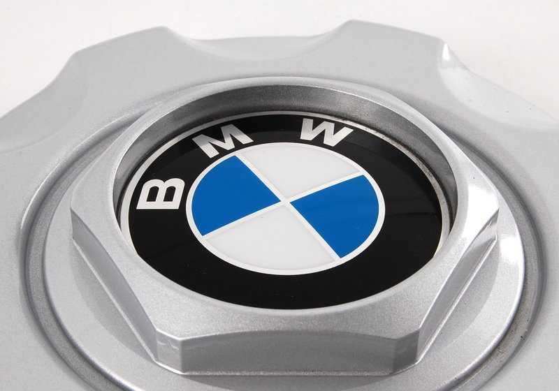 OEM BUJE COVER 36131182309 for BMW E36, E34, E39, Z3. Compatible with tires of 7 radios (style 19). Original BMW.