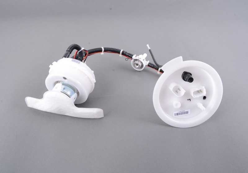 Bomba de combustible OEM 16117260636 para BMW F07, F10, F11, F06, F12, F13 (modelos 550i y 550i xDrive). Repuesto original BMW.