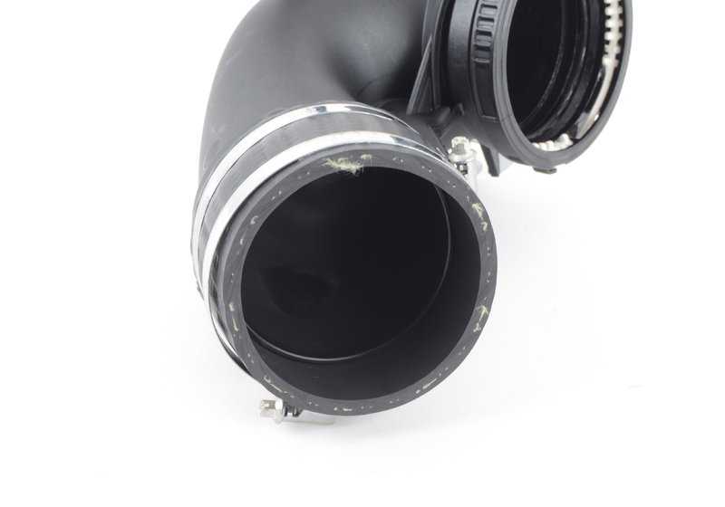 Conducto de aire del intercooler OEM 11618057992 para BMW F87, F87N, F80, F80N, F82, F82N, F83, F83N. Original BMW.