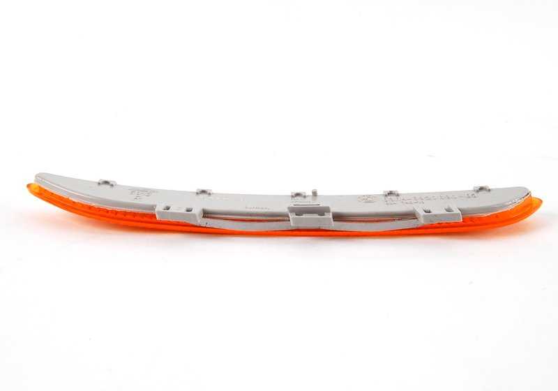 OEM Reflector Direito 63146920690 para BMW E46 (Berlina, Touring, Coupé, Cabrio, Compact, M3). BMW original.