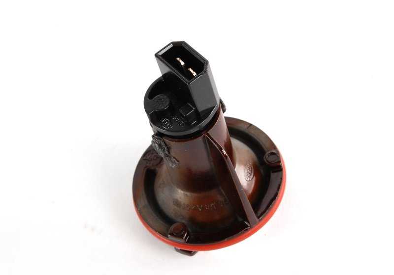 Position lamp for BMW 7 Series E65, E66 X5 E53 (OEM 63126916097). Original BMW.