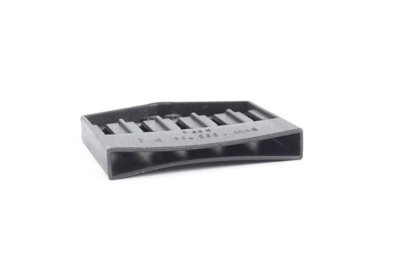 Isolationsgehäuse für Kammstecker für BMW E36, E46, E39, E60, E61, E63, E64, E38, E65, E66, E83, F25, E53, E70, E71, E72, E85, E86, E52 (OEM 61133766). Original BMW