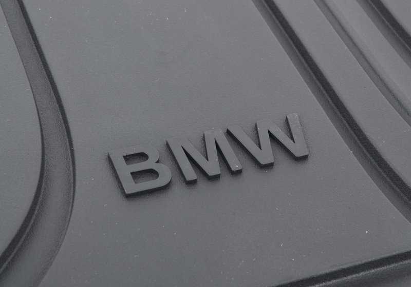 Alfombrillas traseras para todo tipo de clima OEM 51472461169 para BMW G20, G80, G21, G81, G26... y más. Original BMW.