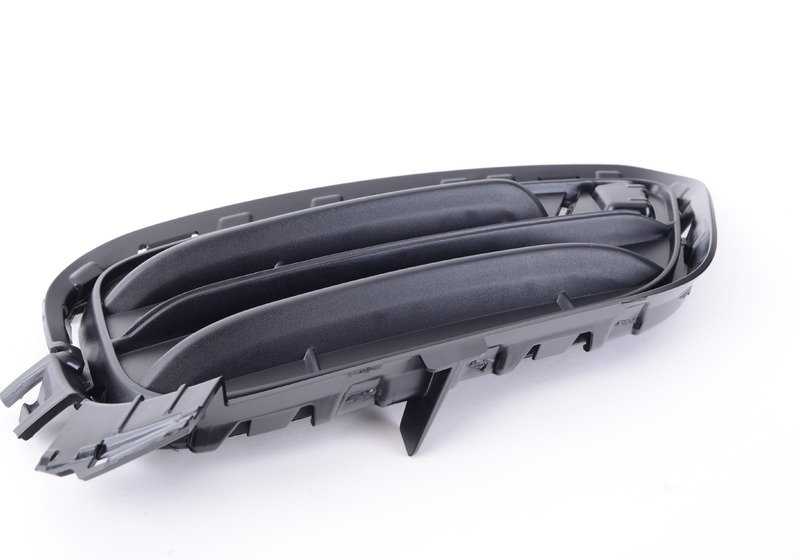 Rejilla lateral derecha OEM 51117347946 para BMW F25 (X3). Original BMW.