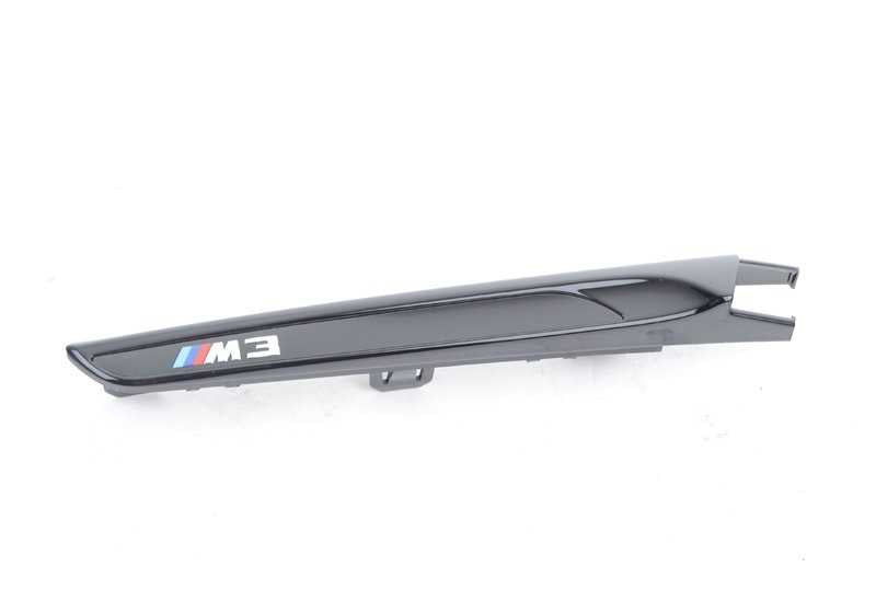 Air d'entrée d'embelliage M Performance OEM 51148068588 pour BMW F80. Améliorez le côté d'un style sportif et élégant. BMW d'origine.