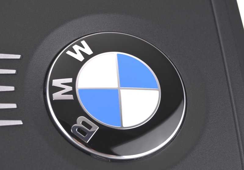 OEM igniting coil cover 11127636791 for BMW F20, F21, F22, F23, F30, F31, F34, F32, F33, F36, F25, F26, E89. Original BMW piece.