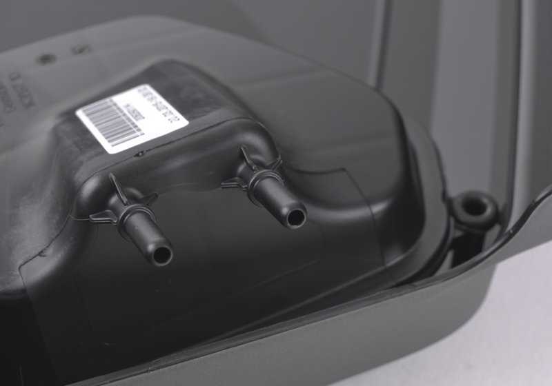 OEM igniting coil cover 11127636791 for BMW F20, F21, F22, F23, F30, F31, F34, F32, F33, F36, F25, F26, E89. Original BMW piece.