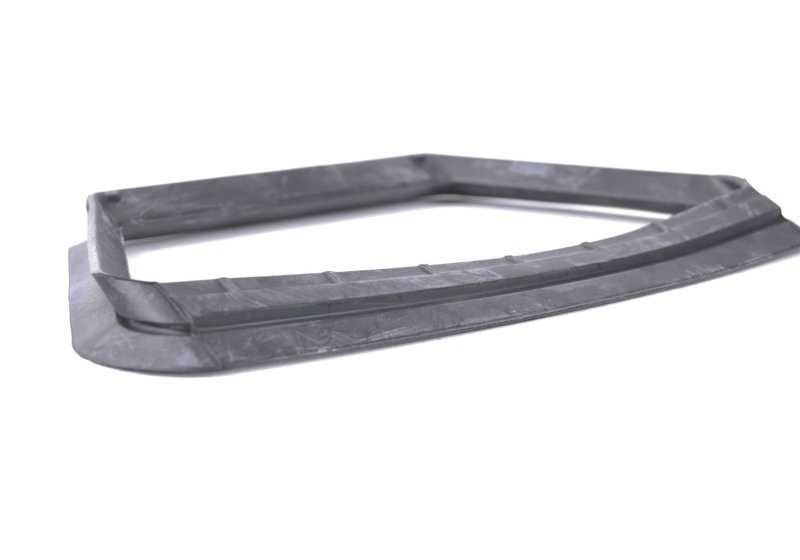 Placa de luz de freio 7 E38 Series (OEM 63258352887). BMW original