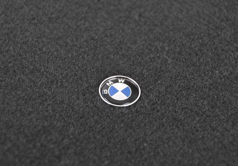 Alfombrillas de moqueta OEM 51471914406 para BMW E24. Juego completo en color antracita. Accesorio original BMW.