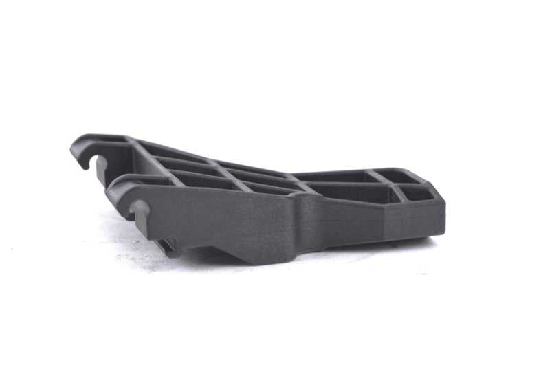 Soporte para cerca de ventilador OEM 17112283109 para BMW Serie 5 E60, E61 LCI y Serie 6 E63, E64… y más. Original BMW.