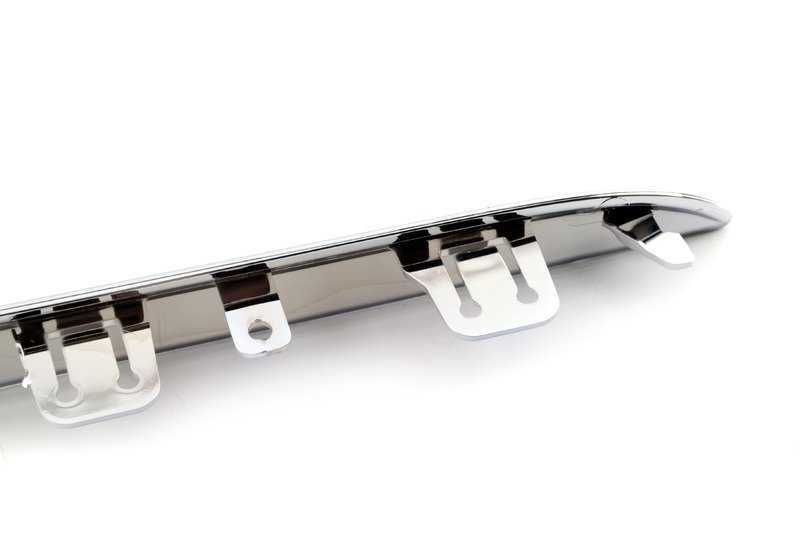 Moldura trasera derecha OEM 51127365560 para BMW G11, G12 (730i, 725d, 730d, 730d xDrive, 740d xDrive). Original BMW.