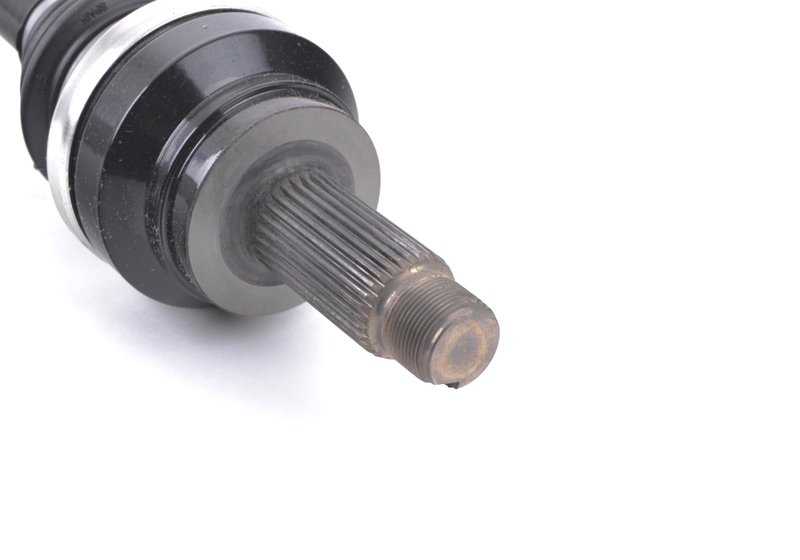 Eje de Salida para BMW X5 E70, F15, X6 F16 (OEM 33208609838). Original BMW
