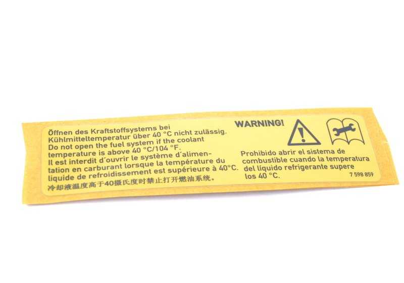 Etiqueta advertencia sistema alta presión de combustible OEM 71227598859 para BMW E82, E88, F20, F21, F22, F23, F45, F46, F87, E90, E91, E92, E93, F30, F31, F34, F80, G20, F32, F33, F36, F82, F83, G22, G26, F07, F10, F11, G30, G31, F06, F12, F13, G3
