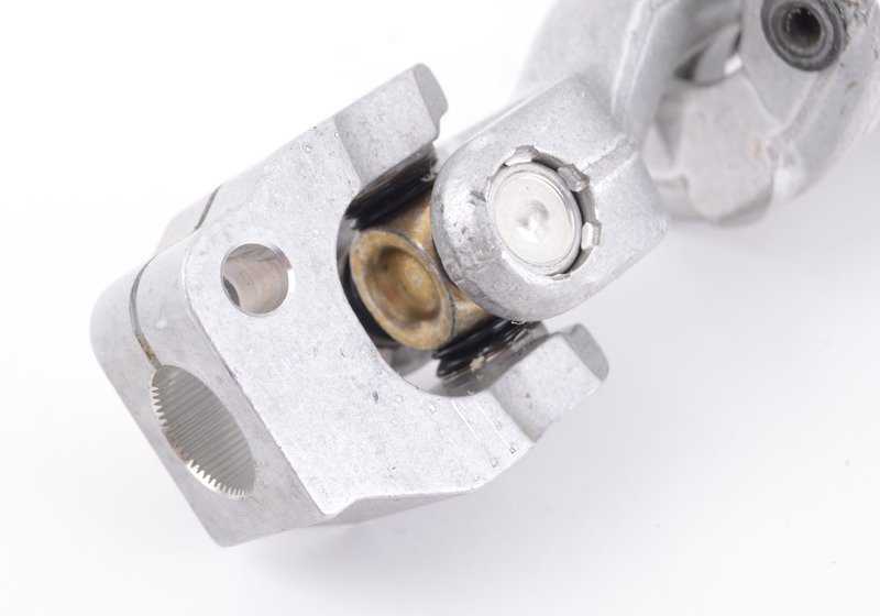 Eje de dirección inferior OEM 32312225912 para BMW E30. Pieza original BMW.