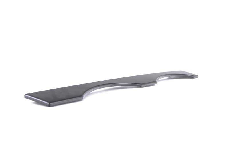 Tapa embellecedora derecha imprimada OEM 51138236892 para BMW E38. Original BMW.