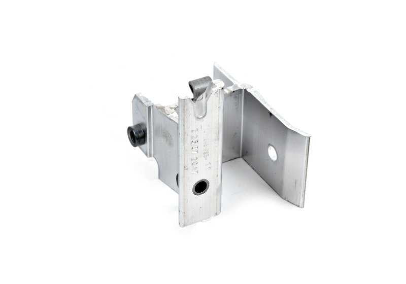 Support avant gauche du cadre OEM 51647245795 pour BMW F20, F21, F22, F23, F30, F31, F34, F35, F32, F33, F36. BMW d'origine.