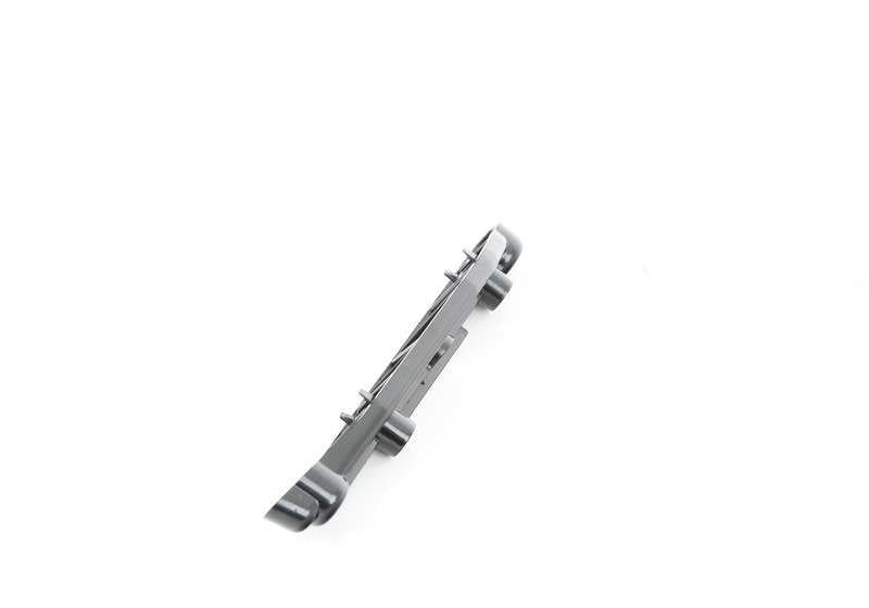 Soporte superior derecho lateral delantero OEM 51117294680 para BMW F32, F32N, F33, F33N, F36, F36N. Pieza original BMW.