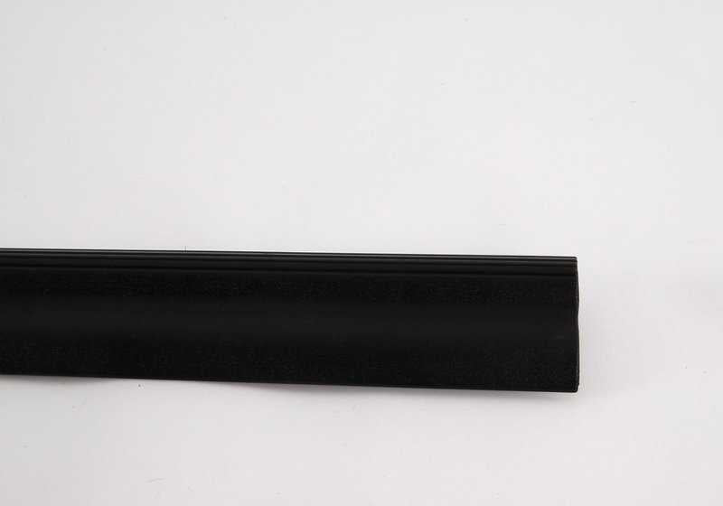 Embellecedor de estribo izquierdo OEM 51478151391 para BMW E36. Original BMW.