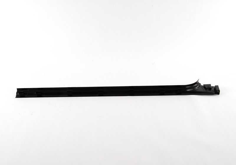Embellecedor de estribo izquierdo OEM 51478151391 para BMW E36. Original BMW.