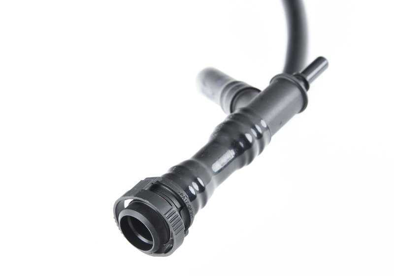 OEM fuel ventilation tube 16126765751 for BMW E90, E90N, E91, E91N, E92, E92N, E93, E93N. Original BMW.