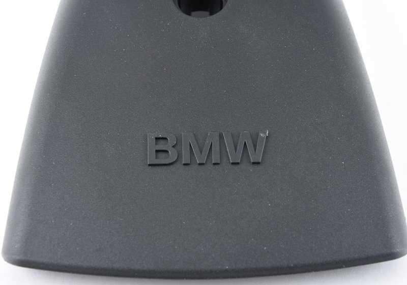 Tapa de protección con clip OEM 82792406093 para BMW F11, G31, E84, F25. Accesorio original BMW para barras de techo y portaequipajes.