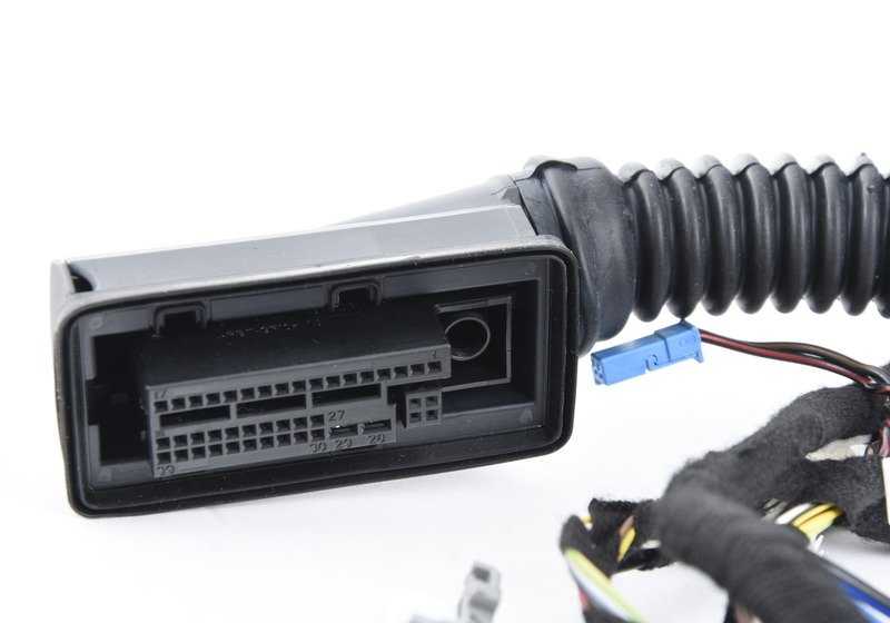 Kabelado del lado del conductor para BMW Serie 3 F30, F31, F80 (OEM 61129286226). Original BMW.