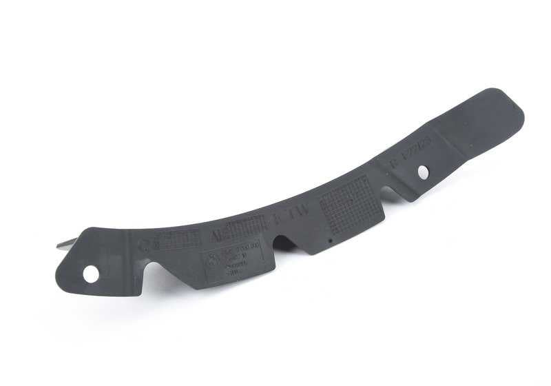 Lippe delantera derecha OEM 51748060800 para BMW F22, F23. Original BMW.