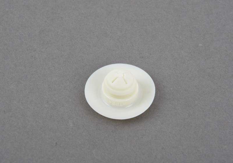 Kappe mit OEM -Slot 07147146750 für BMW F20, F21, F40, F22, F23, F44, F45, F46, F87, F30, F31, F34, F80, F32, F33, F36, F82, F83, F48, F39. Original BMW.