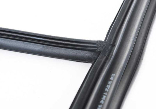 Guia da janela traseira esquerda OEM 51357179129 para BMW F02, f04. BMW original.