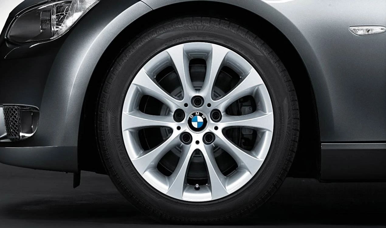 V-Spoke 188 OEM 36116768854 Rodas de liga leve para BMW 3 Série 3 {E90, E90N, E91, E91N, E92, E92N, E93, E93N}. BMW original.