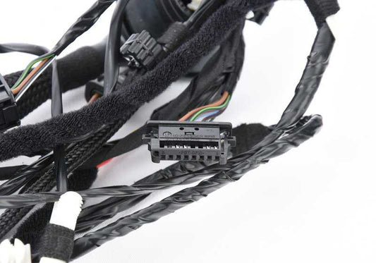 Kit de reparación cableado trasero izquierdo OEM 61119381703 para BMW i8 (I12). Compatible con todos los modelos I12. Original BMW.