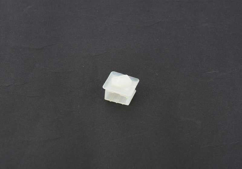 OEM White Connector Support 61138365550 For BMW E87, E88, F20, F21, E36, E46, E90, E91, E92, E93, E39, E38, E65, E66, E84, E83, F25, E53, F15, F85, Z3, E89, E89, E89, E89, E89, E89, E89, E89, E89, E89, E89. Original BMW.