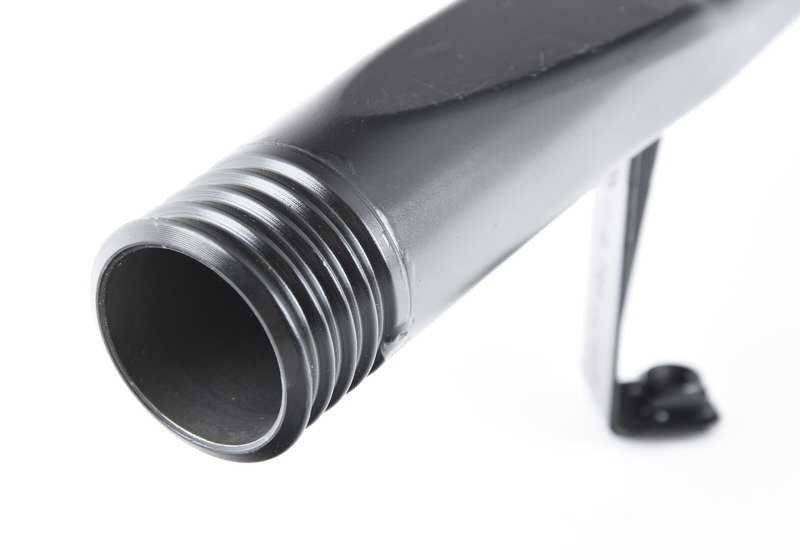 Tubo de refrigeración OEM 11531719788 para BMW E30, E34 y Z1. Conduce el refrigerante dentro del sistema de enfriamiento del motor. Original BMW.