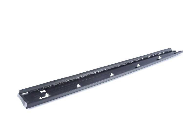 Rechte vordere seitliche Formteile OEM 51137205780 für BMW X3 F25 und BMW X4 F26. Original BMW.