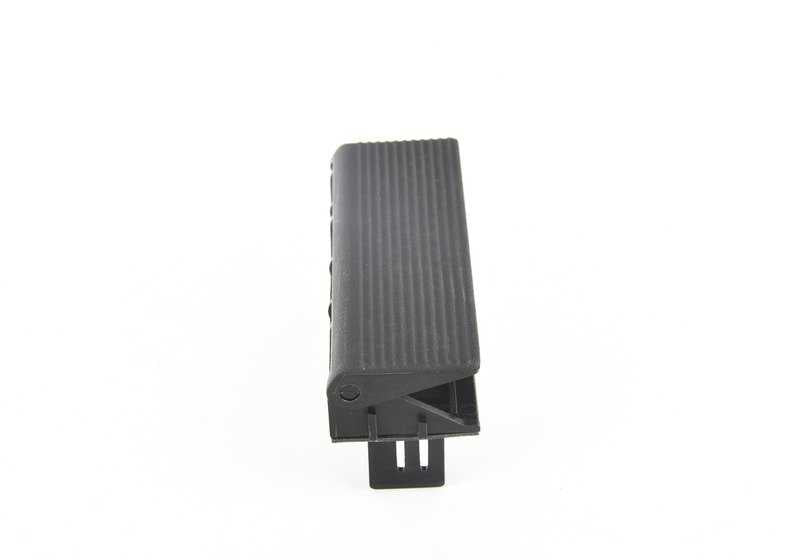 Pulsador apertura maletero OEM 51248108305 para BMW E34, E31. Compatible con sistema de cierre de maletero. Repuesto original BMW.