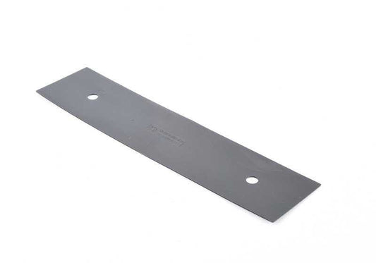 Lower protective plate 51488262452 for BMW E46. Original BMW piece, compatible with all BMW models 3 E46 series. Ideal to protect components under the vehicle. Original BMW.