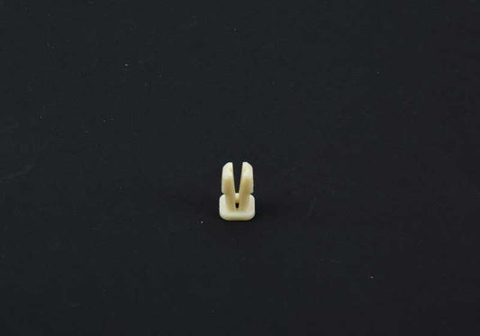 Tuerca de inserción OEM 51458191429 para BMW E36. Original BMW.