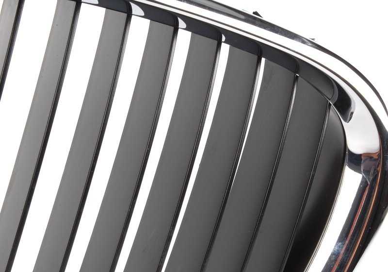 Rejilla decorativa izquierda OEM 51138397503 para BMW E36 y Z3. Pieza original BMW.