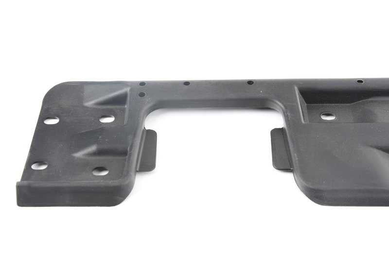 Cubierta de Umbral Inferior Izquierda para BMW E39 (OEM 51718201495). Original BMW