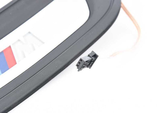 Tampa de entrada traseira direita para BMW G30, G31 (OEM 51478064906). BMW original.