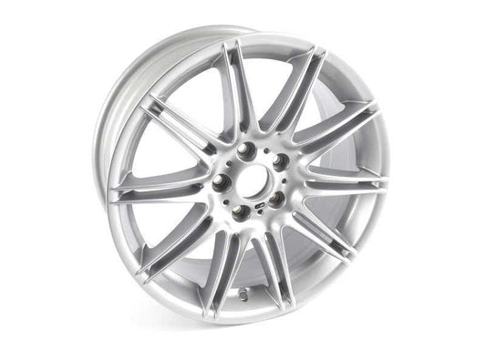 Llanta original BMW M Doble Radio 225 8x19 ET37 OEM 36118037141 para BMW E90, E91, E92, E93. Acabado en color plata decorativo. Original BMW.