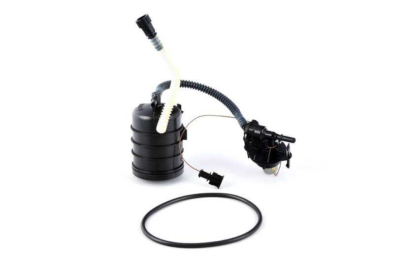 Kit di riparazione della regolamentazione della pressione con filtro OEM 16117217254 per BMW F01, F01N, F02, F02N. BMW originale BMW.