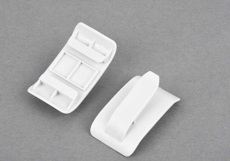 Backup com rede OEM 52108235908 para BMW E46. Peça original da BMW.