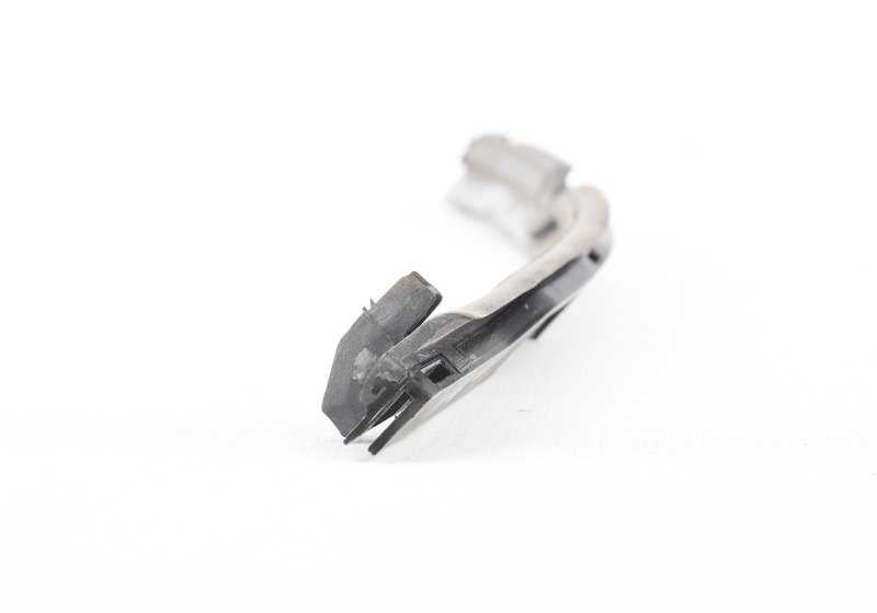 Junta derecha capó OEM 51767138584 para BMW Serie 5 E60 520d (modelos 2005-2009). Pieza original BMW.